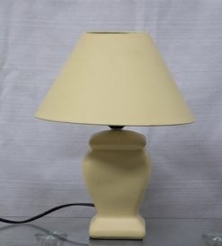 Lampara Jarron Cuadrado Crema  YFS14980 30 cms